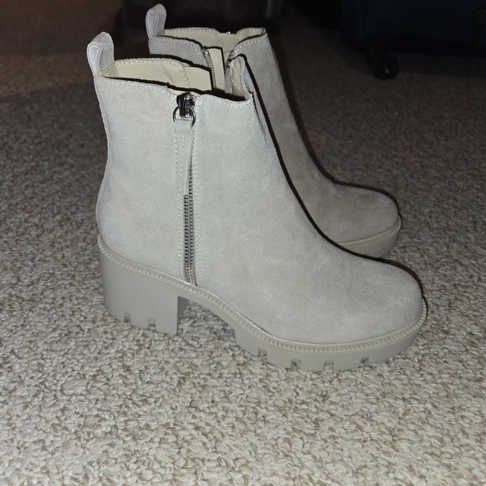 Steve Madden Cream Ankle Boots